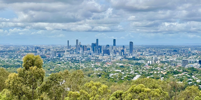 Scenic lookout offering panoramic views of the city, is highlighted in the Brisbane city guide