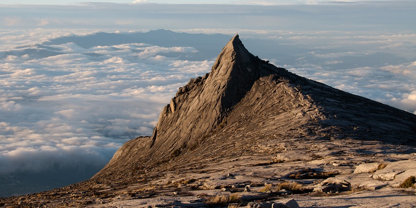 Majestic mountain in this Malaysia travel guide, offering breathtaking views and adventurous trekking trails.