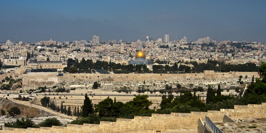 Historic hill offering panoramic views of Jerusalem’s sacred sites