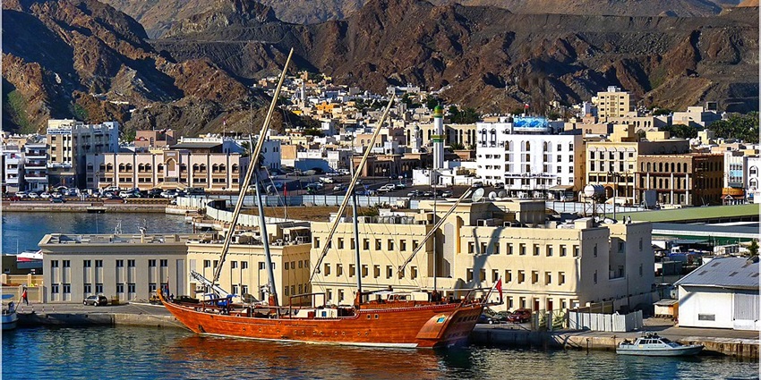 The Oman travel guide showcases a coastal capital blending modernity, heritage, and stunning architecture.