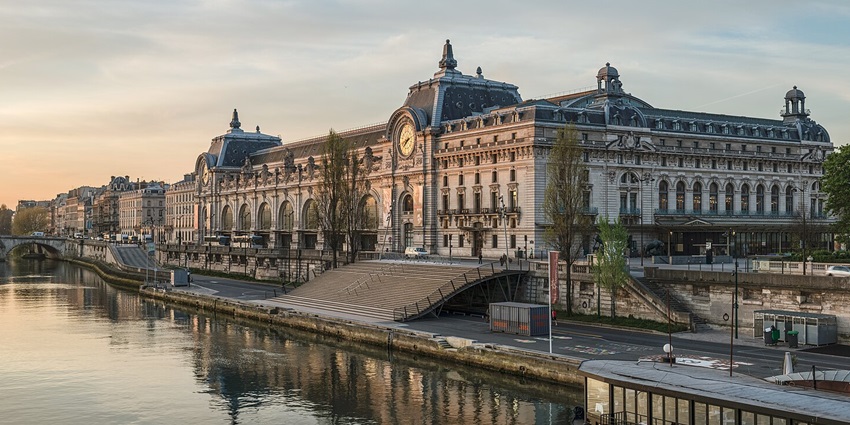 Discover the beauty of Impressionist art at Musée d’Orsay which is a must-see for art lovers.