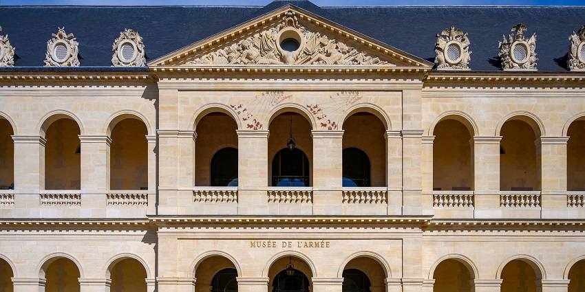 A top France museum highlights history, Musée de l'Armée, featuring Napoleon's Tomb