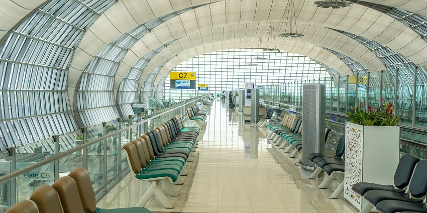 An image of an airport similar to the Nausori International Airport, a major airport in Fiji