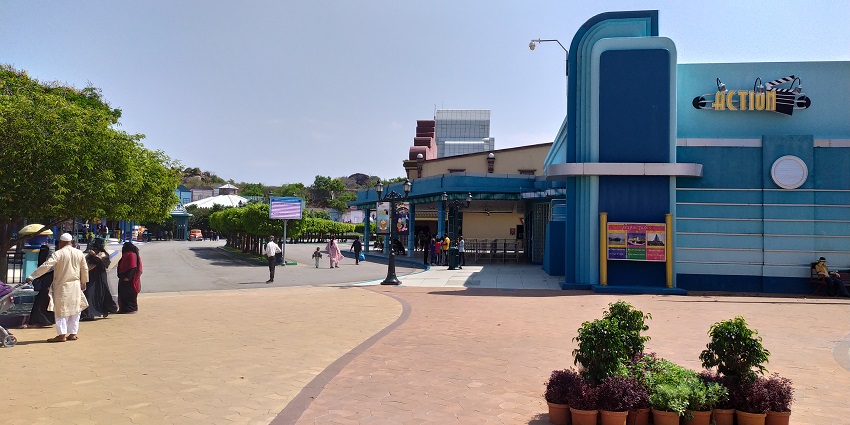 Noida Film City is one of the places to visit in Noida at night.