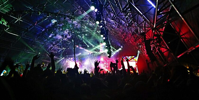 An image of the crowd gathered in front of the main stage at the Osheaga Music Festival.