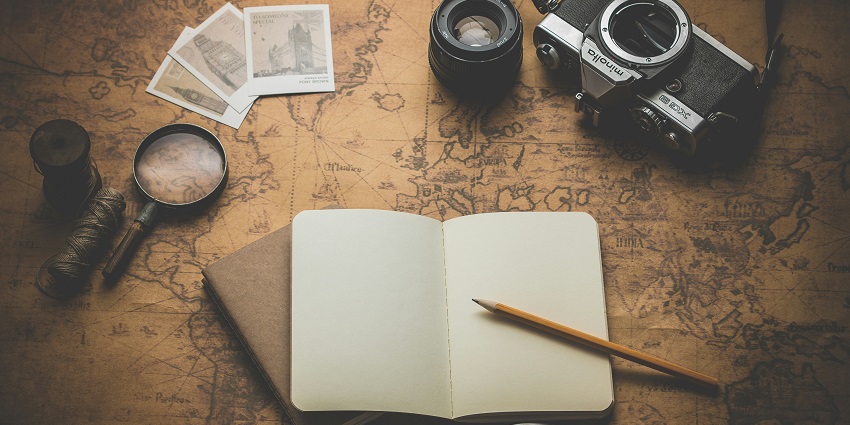 Carry all the important travel things on your visit to the museums of the United States.