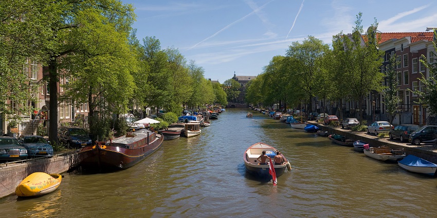 Understand Other Factors before visiting the Anne Frank Museum