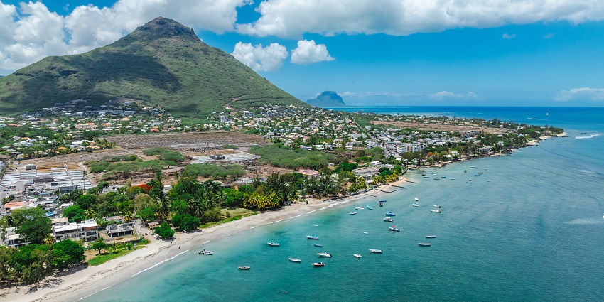 Panoramic image of the beautiful beach side of the Mauritius