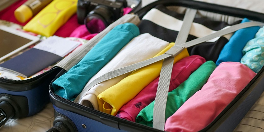 When visiting Rameshwaram, carry modest clothes.