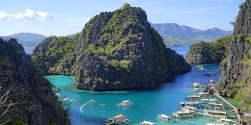 Stunning limestone cliffs and crystal-clear lagoons, are the places to visit in the Philippines.