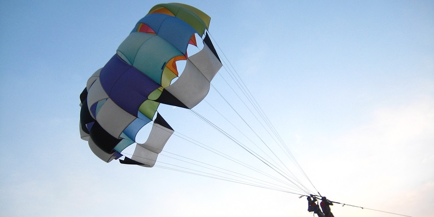 Soar high with parasailing, water sports at Vagator Beach for breathtaking coastal views.