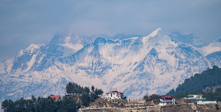 Explore the stunning beauty of mountains by visiting these places to visit in Almora.