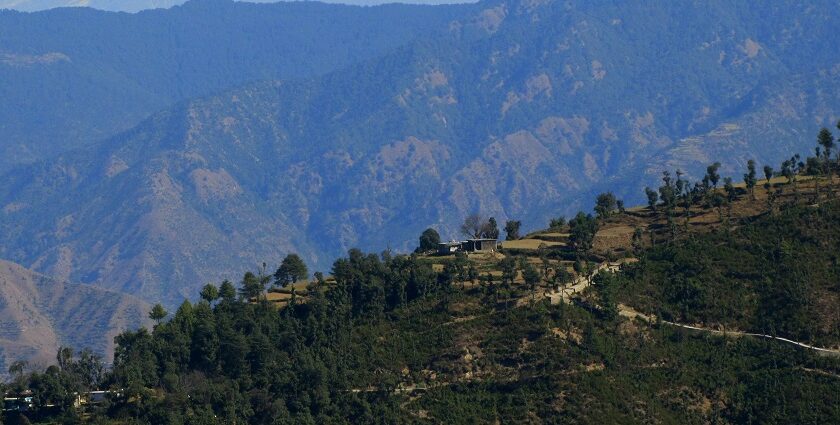 a list of places to visit in Kumaon to understand the mountain life closely