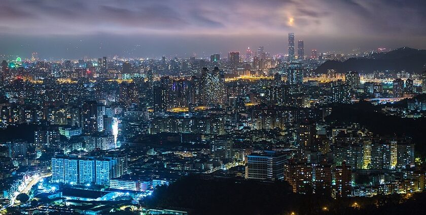 The aerial view of the city of Tapei, one of the popular places to visit in Taiwan in January