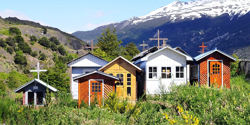 Colourful houses in Puerto Tranquilo, a place to visit near Marble Caves
