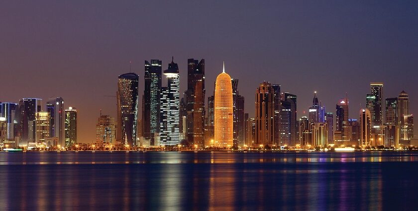 Qatar nightlife features rooftop bars, lively venues, and cultural evening experiences