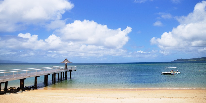 Okinawa Beaches offer stunning views, and clear waters showcasing things to see in Japan in August