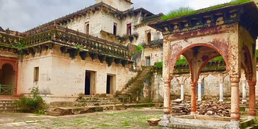 Explore the historical Rewa - one of the places to visit near Allahabad within 200 km.