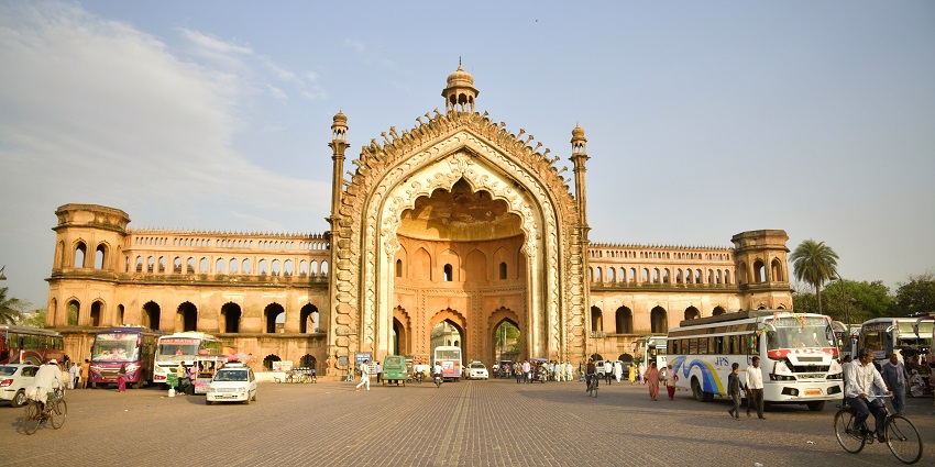 Iconic gateway, reflecting Mughal architectural brilliance is a must-see according to Lucknow travel guide.