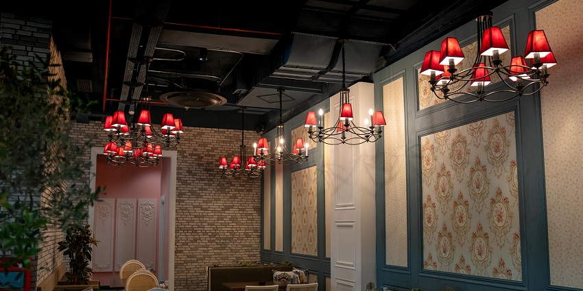 Valentine's Day in Bahrain, a contemporary dining experience with Mediterranean-inspired dishes and vibrant flavours.