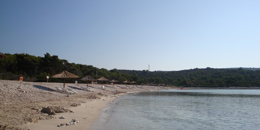 A picture of Sakarun Beach on Dugi Otok, which is one of the best Croatia Beaches.