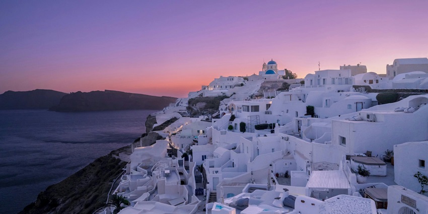 Scenic view of white houses on the Santorini island.