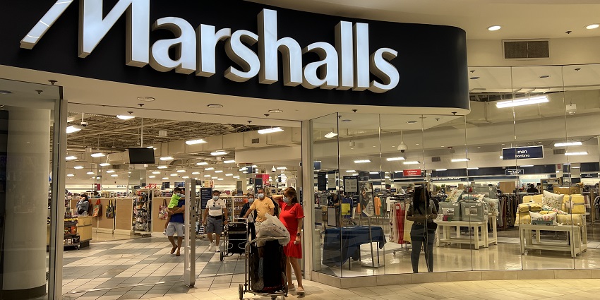 An image of Sawgrass Mills in Florida offers a great shopping experience with luxury outlets and retail stores