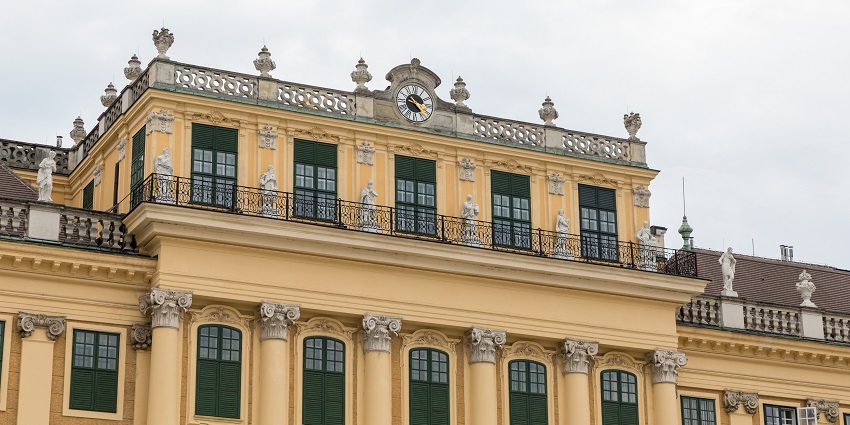 A romantic Valentine's Day in Vienna at Schönbrunn Palace with its stunning architecture.