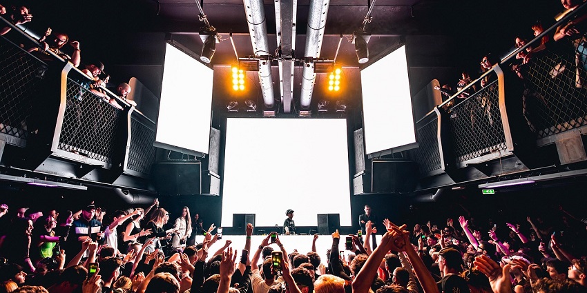 An image of a nightclub resembling the Sensation Liverpool for every traveller to visit.