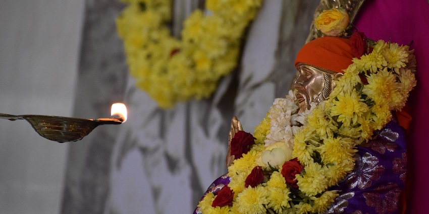 The main attraction in the town is the Sai Baba Temple which the devotees visit regularly.