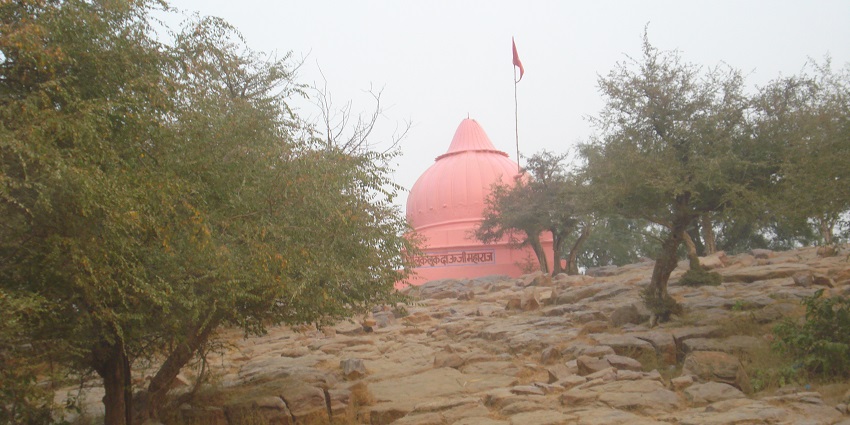 seek your blessings at shri dauji maharaj temple - places to visit near agra within 100 kms