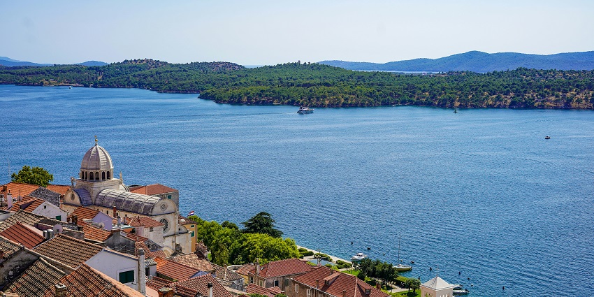 An image of the historic town of Sibenik near Krka National Park, displaying its architecture.