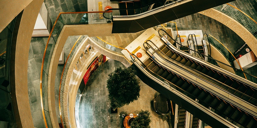 Singapore Mall in Gomti Nagar is another one of the famous shopping malls in Lucknow.