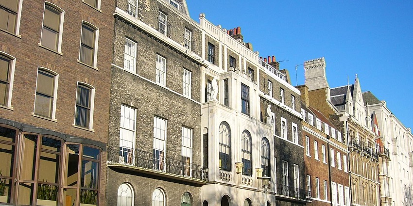 An image of Sir John Soane's Museum, one of the best places to visit near the Design Museum.