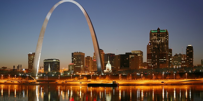 Gateway Arch, Mississippi River views, vibrant culture, featured in Missouri travel guide.