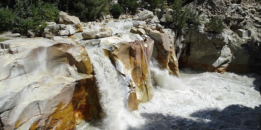 Surya Kund with much reverence, one of the places to visit in Gangotri.