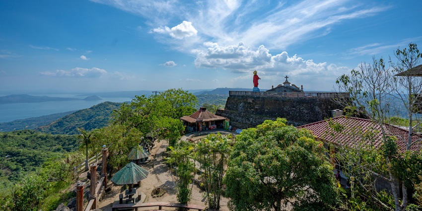 Tagaytay offers volcano views, cool climate, scenic landscapes, perfect weekend getaway.