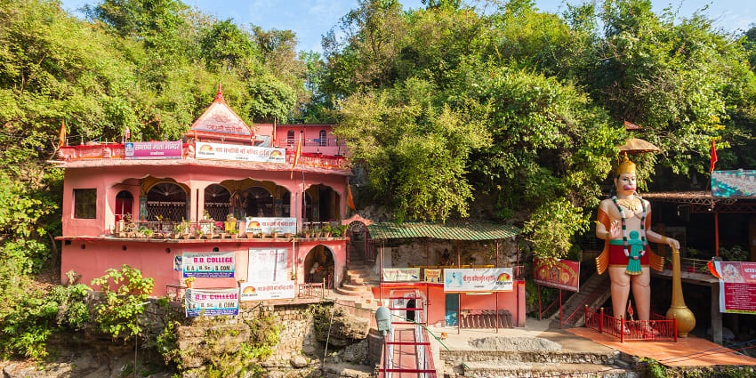 Tapkeshwar Mahadev Temple in Dehradun is one of the most famous temples dedicated to Lord Shiva