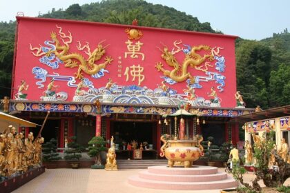 Experience an entirely different world of divinity at ten thousand buddhas monastery