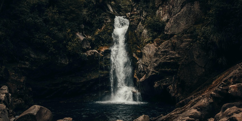 Feel nature’s cool embrace at the enchanting Tengapani Waterfall