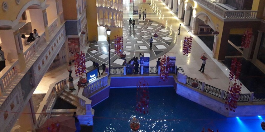 Image showcasing the interiors of the largest mall in Greater Noida, Grand Venice Mall