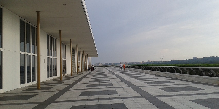 An inside view of the roof terrace of the Nations Gallery, it has a calming and soft view.