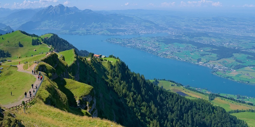 Picturesque view of Lake Lucerne is one of the 10 Places to visit in Lucerne