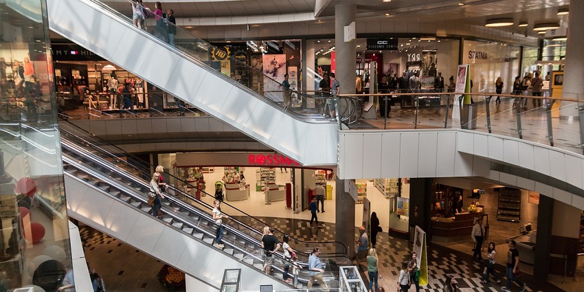 The Platinum Mall offers an all in one experience with its all shopping and entertainment options