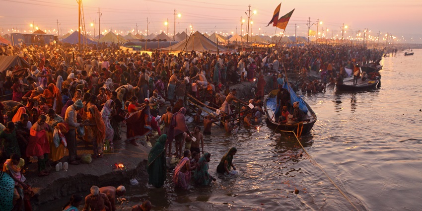 A breathtaking view of people enjoying the holy snan at the Maha Kumbh Mela