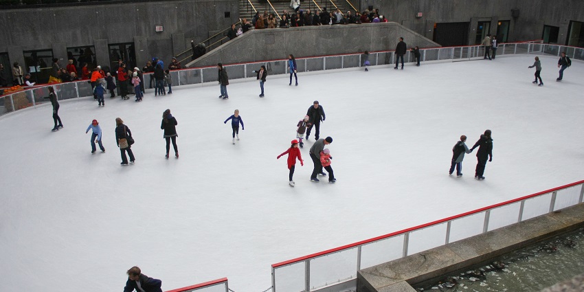 An image of The ice skating rink at Rockefeller Center, one among the best things to do in NYC for valentines day.