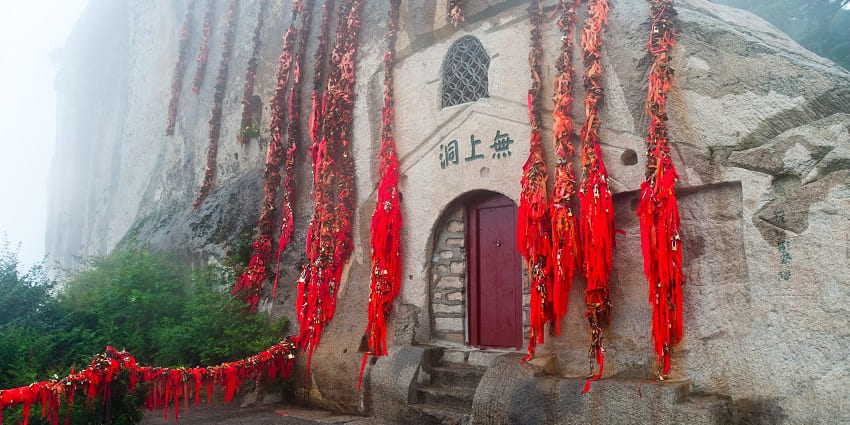 Trying adventurous activities is one of the best things to do in China.