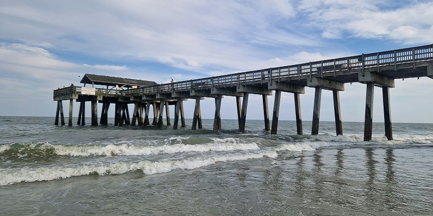 Picturesque island retreat with beaches is highlighted in the Savannah travel guide.