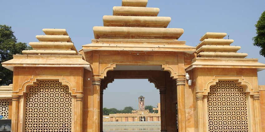 Bhagwan Valmiki Tirath Sthal temple with water reflection—places to visit in kanpur with friends