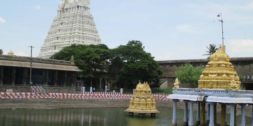 Historic temple dedicated to Lord Vishnu, showcased in Kanchipuram travel guide